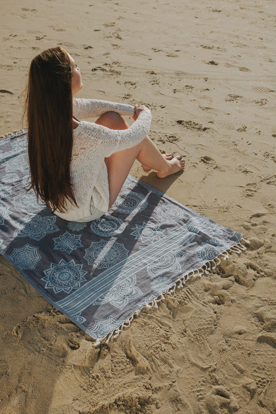 Mandala Flower Sand Resistant Turkish Towel in Navy