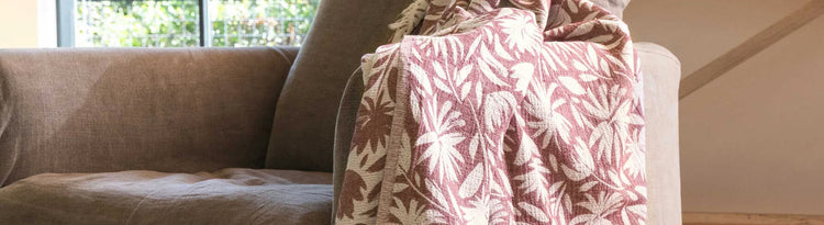 Muslin Gauze Blankets & Throws