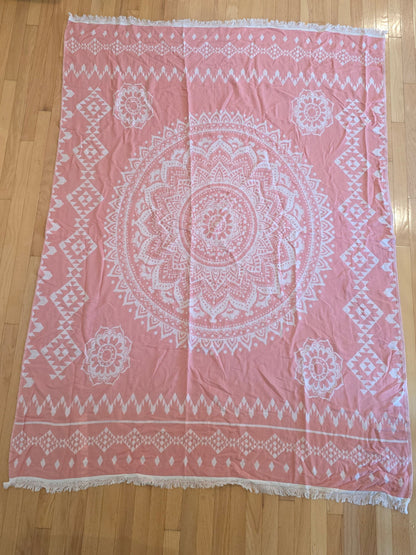 OUTLET SALE - Mandala Thin & Lightweght Turkish Throw Blanket in Peach