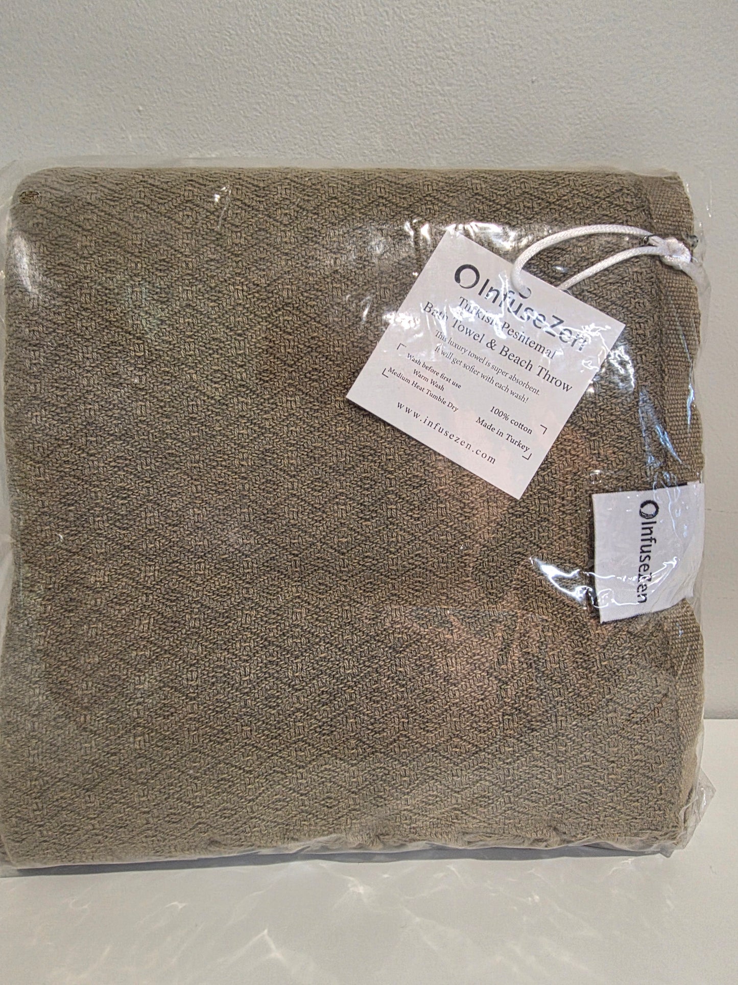 OUTLET SALE - Stonewashed Diamond Weave Turkish Towel in Olive - FINAL SALE