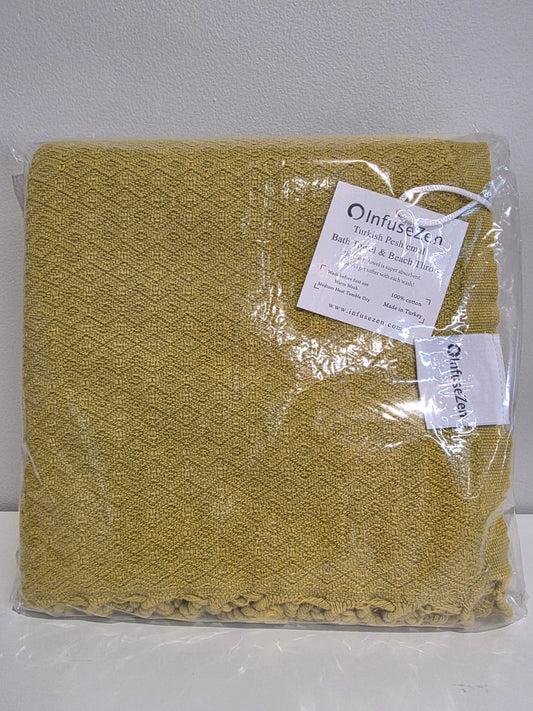 OUTLET SALE - Stonewashed Diamond Weave Turkish Towel in Golden Mustard- FINAL SALE