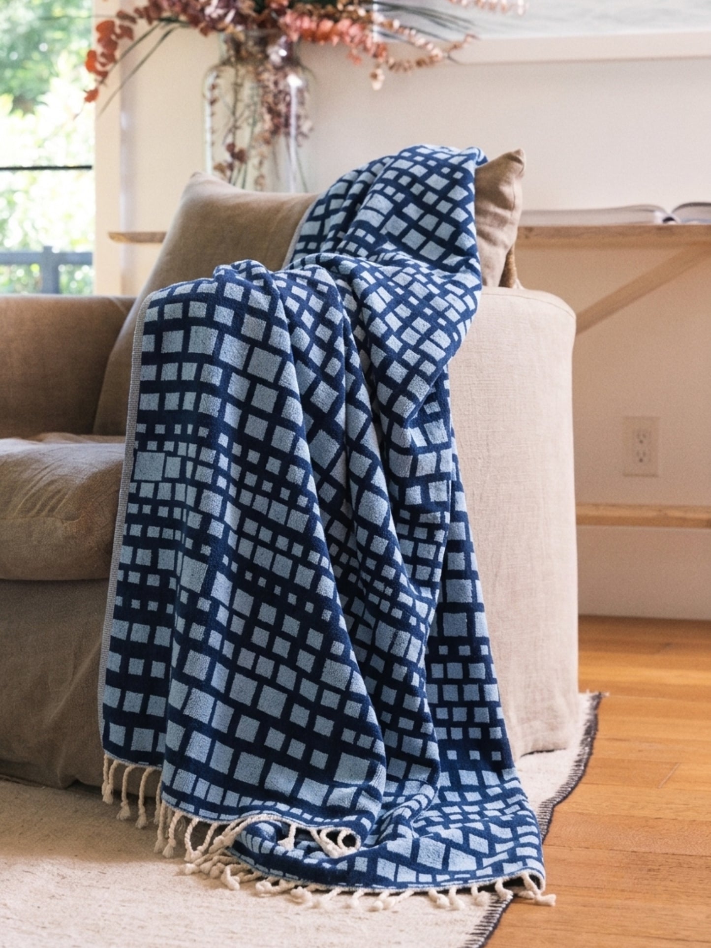 Cubist Organic Cotton Throw Blanket in Navy & Blue