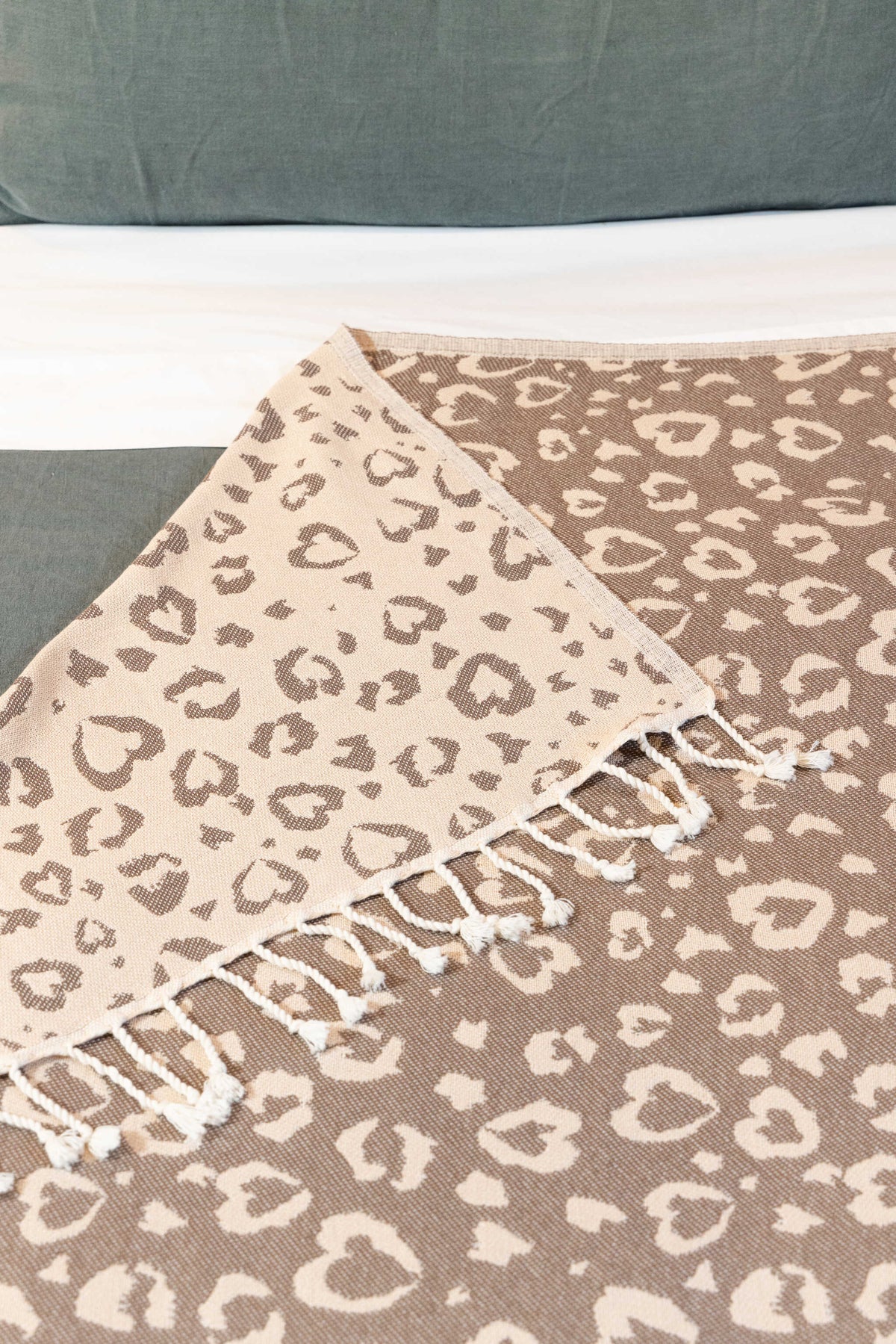 Leopard Heart Matching Blanket & Towel Bundle – Brown (1 Blanket + 2 Towels)
