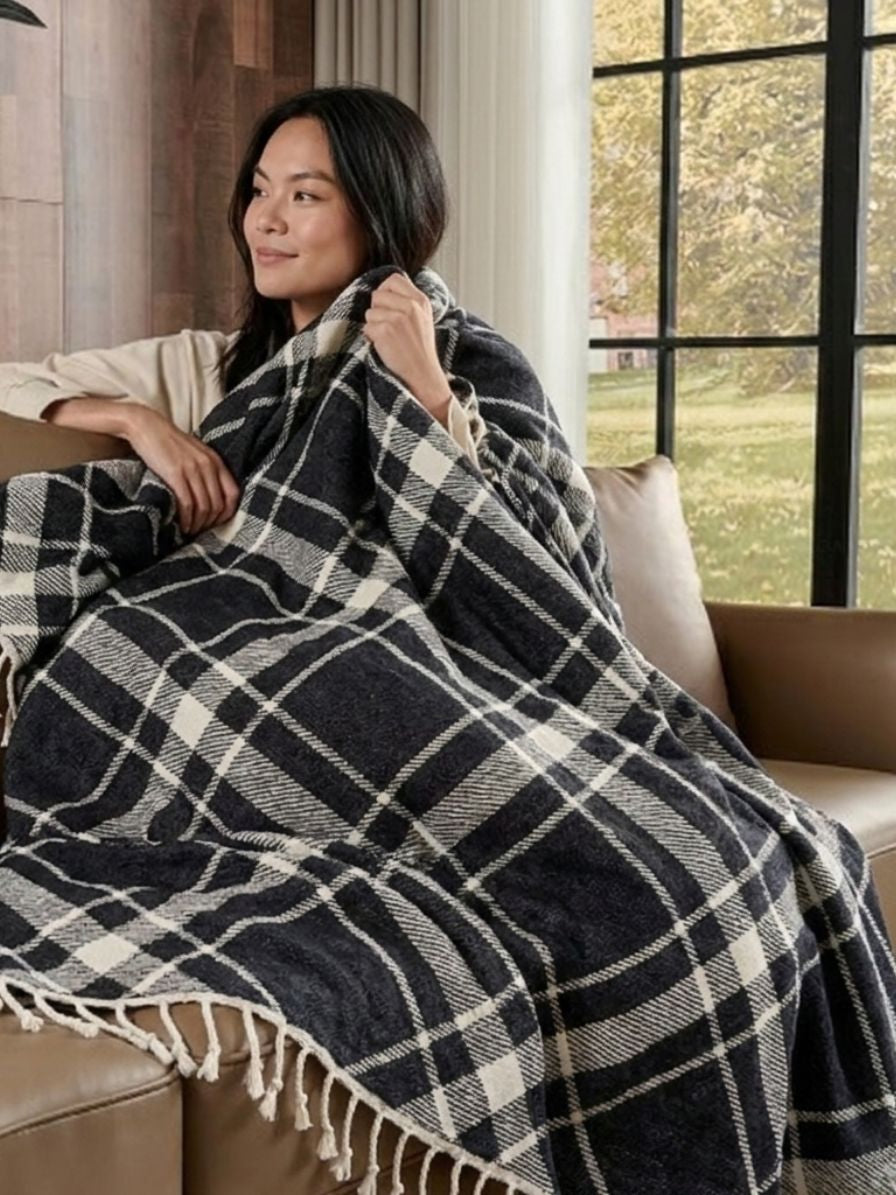 Plaid Organic Cotton Throw Blanket in Black & Beige