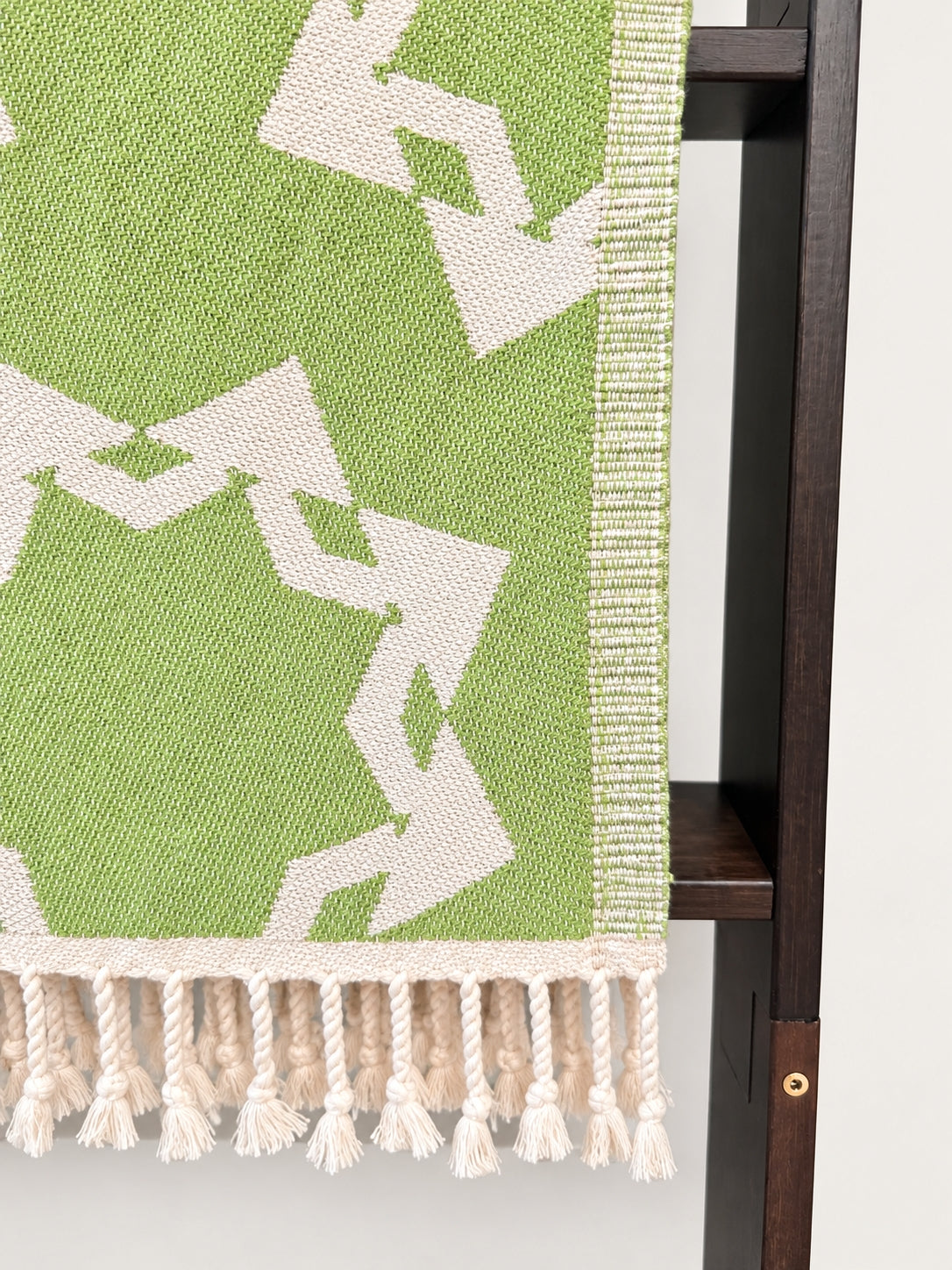 Rosette Organic Cotton Throw Blanket in Olive & Beige