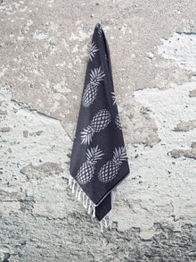  Pineapple Print Sand Free Turkish Towel in Black
